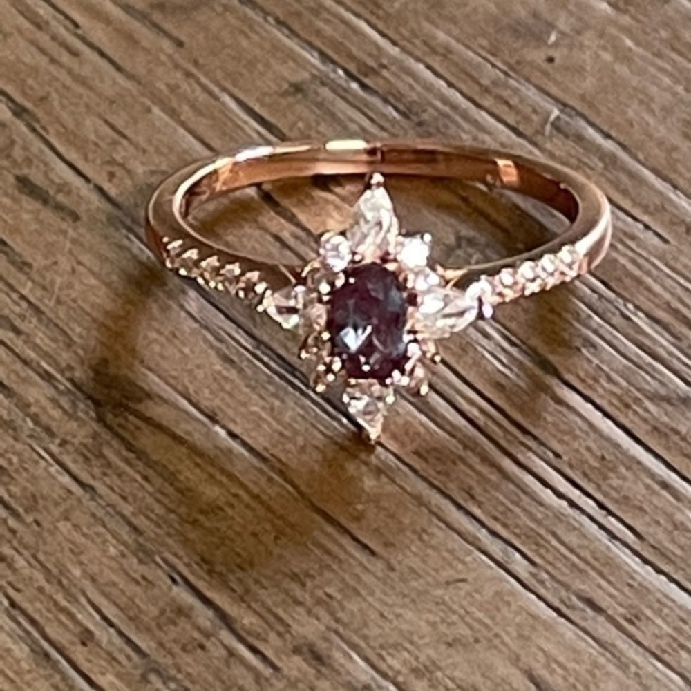 Alexandrite and Zircon Rose Gold Ring - Picture 5 of 15